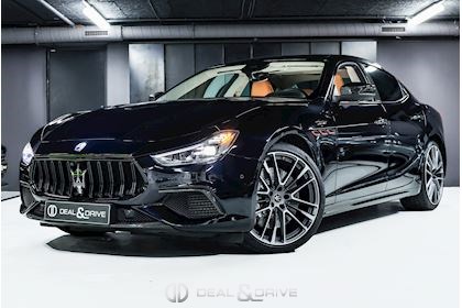 GHIBLI 3.8 V8 TROFEO – MASERATI BLUE METALLIC