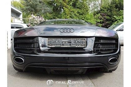 R8 V10 FSI R-TRONIC