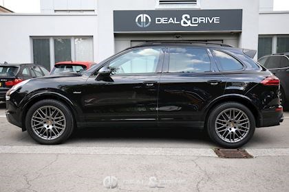 CAYENNE DIESEL PLATINIUM EDITION