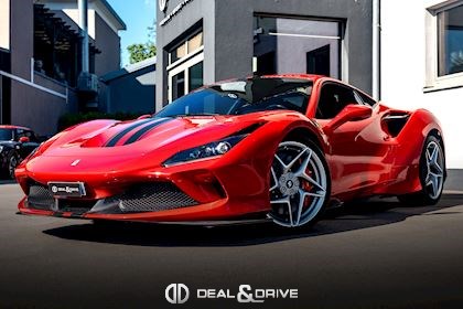 F8 TRIBUTO 3.9 V8 (720 CH) – ROSSO CORSA METALLIC