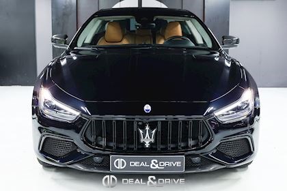 GHIBLI TROFEO 3.8 V8 RWD (580 CH) – CARBON PACK INT / EXT