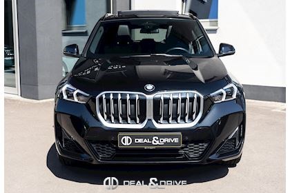 X1 XDRIVE23D M SPORT - BLACK SAPPHIRE METALLIC