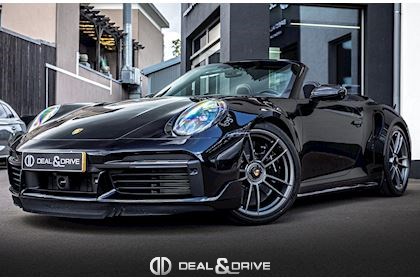 911 (992.1) TURBO S CABRIOLET PDK - JET BLACK METALLIC