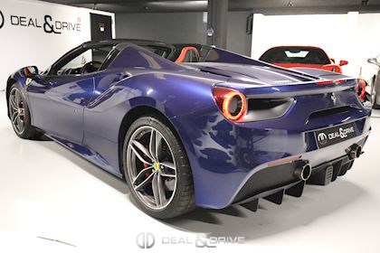 488 GTS 