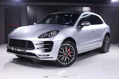 MACAN TURBO 