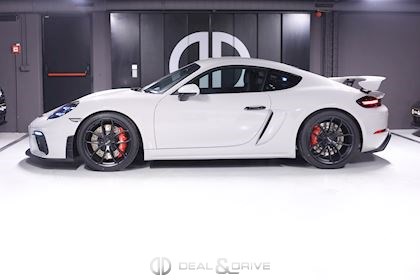 718 CAYMAN GT4