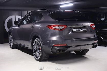 LEVANTE TROFEO Q4 3.8 V8