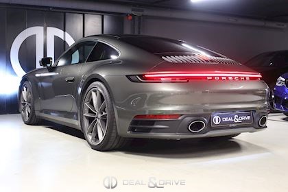 911 (992) CARRERA 4S