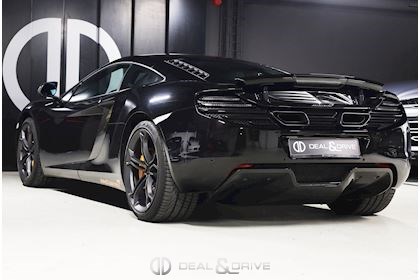 MP4-12C 3.8 V8