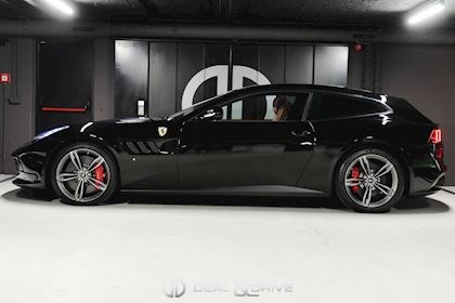 GTC4 LUSSO V12