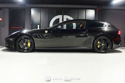 GTC4 LUSSO V12
