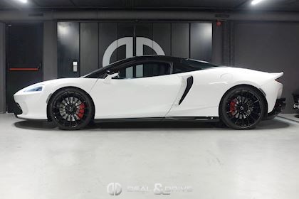 GT V8 4.0 TWIN TURBO