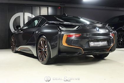  i8 Coupé Ultimate Sophisto Edition