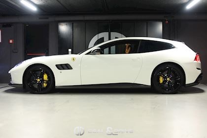 GTC 4 LUSSO V12 NOVITEC