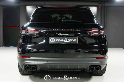 CAYENNE E-HYBRID TIPTRONIC