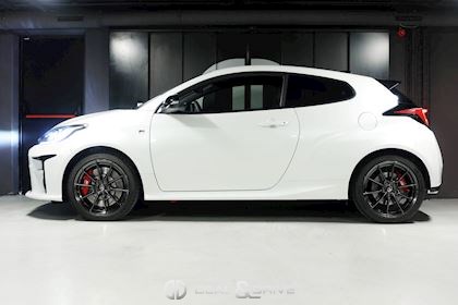 YARIS GR-FOUR PACK TRACK 