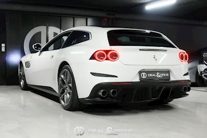 GTC 4 LUSSO V8 T