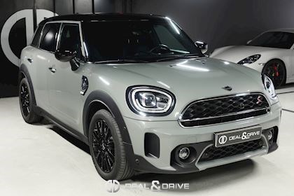 COUNTRYMAN COOPER S AUTO. 