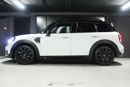 COUNTRYMAN COOPER AUTO. 