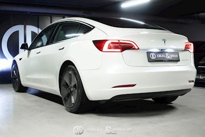 MODEL 3 DUAL MOTOR GRANDE AUTONOMIE AWD