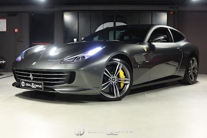 GTC4 LUSSO V12