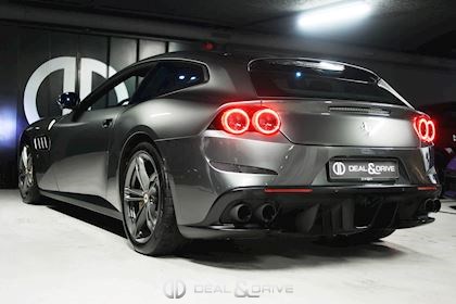 GTC 4 LUSSO V12 