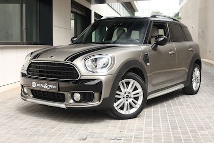 COUNTRYMAN COOPER D AUTO.