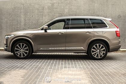 XC90 INSCRIPTION 7 PLACES T8 TWIN ENGINE PLUG-IN HYBRID AWD
