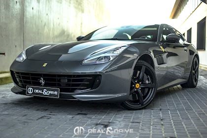GTC4 LUSSO V12 