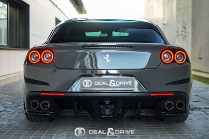 GTC4 LUSSO V12 