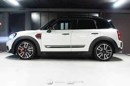 JOHN COOPER WORKS COUNTRYMAN ALL4 AUTO. – WHITE SILVER METALLIC