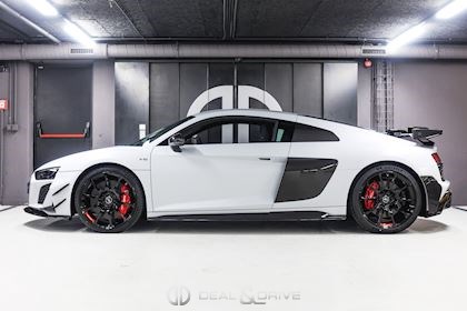 R8 COUPE V10 GT RWD 1 OF 333