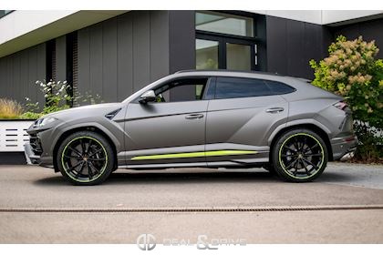 URUS GRAPHITE CAPSULE AKRAPOVIC - FULL XPEL