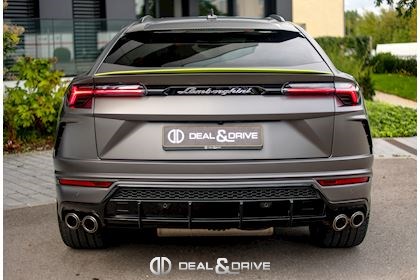 URUS GRAPHITE CAPSULE AKRAPOVIC - FULL XPEL
