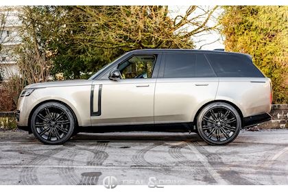 LAND ROVER RANGE ROVER AUTOBIOGRAPHY P530 SWB AWD