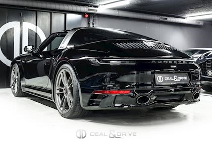 911 (992) TARGA 4 GTS PDK EDITION 50 YEARS PORSCHE DESIGN 1/750