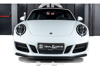911 (991.2) CARRERA 4 GTS CABRIOLET PDK 