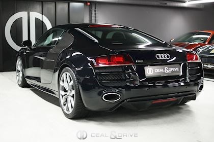 R8 COUPE 5.2 FSI V10 QUATTRO R TRONIC