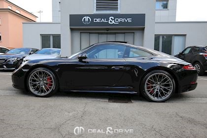 911 Carrera 4S