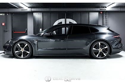 TAYCAN SPORT TURISMO BATTERIE PERFORMANCE PLUS