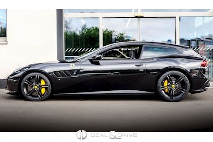 GTC4 LUSSO V12 AWD POWER15 APPROVED WARRANTY 04/2026