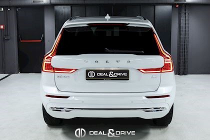 XC60 PLUG-IN HYBRID AWD T6