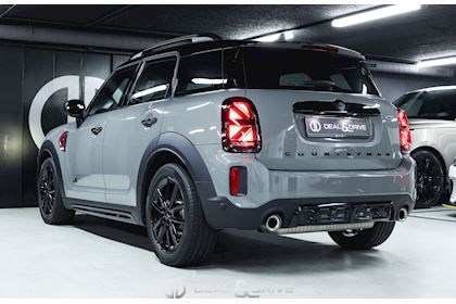 JOHN COOPER WORKS COUNTRYMAN ALL4 AUTO. 