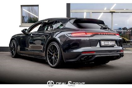 PANAMERA SPORT TURISMO 4S E-HYBRID PDK – PORSCHE EXCLUSIVE MANUFAKTUR