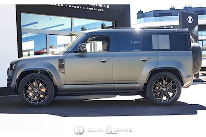 DEFENDER 110 V8 P635 MHEV OCTA EDITION ONE AWD – FAROE GREEN - MY25
