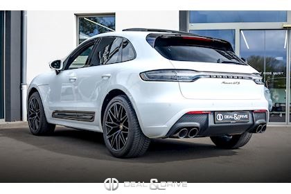 MACAN III GTS PDK – CARRARA WHITE METALLIC