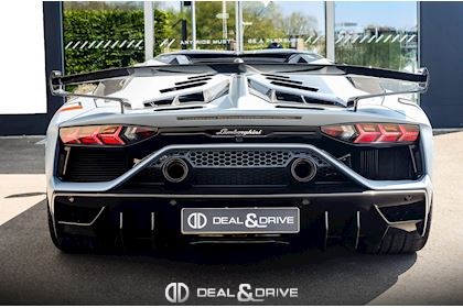 AVENTADOR LP770-4 SVJ ROADSTER 6.5 V12 1/800 – GRIGIO ACHESO