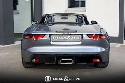 F-TYPE 2.0 P300 CABRIOLET RWD PACK BLACK – EIGER GREY