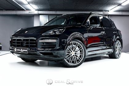 CAYENNE TURBO TIPTRONIC – PORSCHE APPROVED 06/26