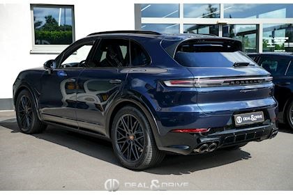 CAYENNE GTS TIPTRONIC PACK SPORTDESIGN NOIR MY25 - BLEU ALGARVE